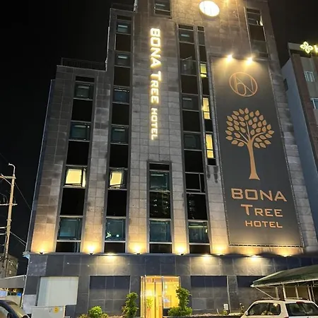 Bonatree Hotel