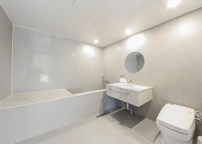 Bonatree Hotel *