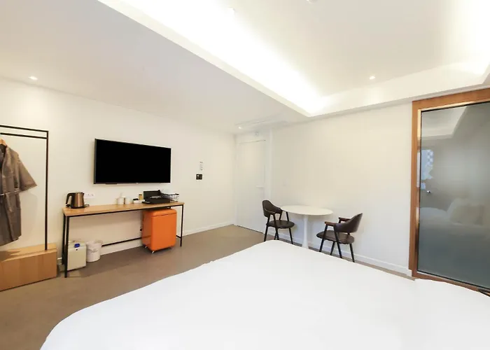 Bonatree Hotel